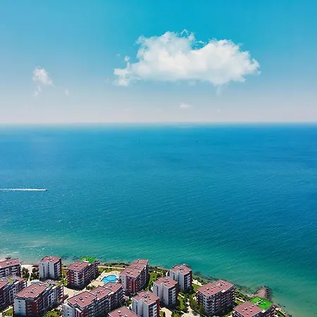 Crown Fort Club, Sea View Apartment 아파트 *