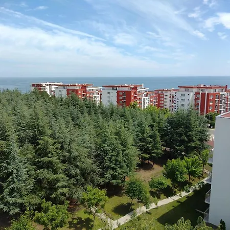 アパート Crown Fort Club, Sea View Apartment